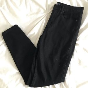 GAP Black True Skinny Jeans